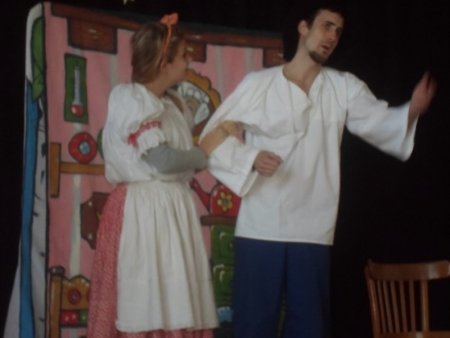 Divadelné predstavenie O hlúpej žene 2015