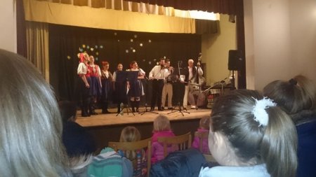 Divadlo na predmestí a vianočný punč 2015